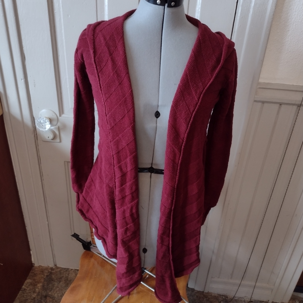 Burgundy tie up hooded cardigan